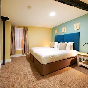 Classic Twin Room